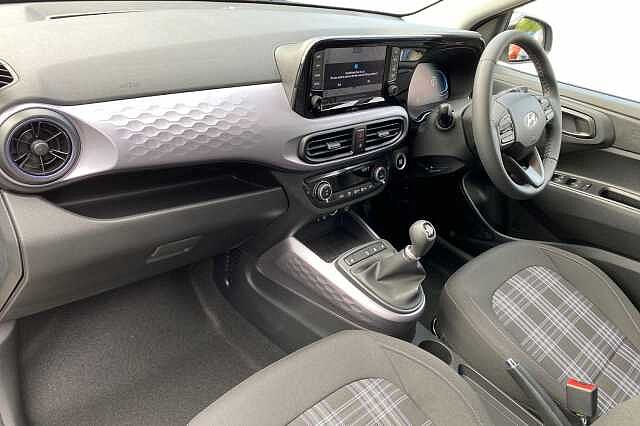 Hyundai i10 1.0 [63] Premium 5dr [Nav]