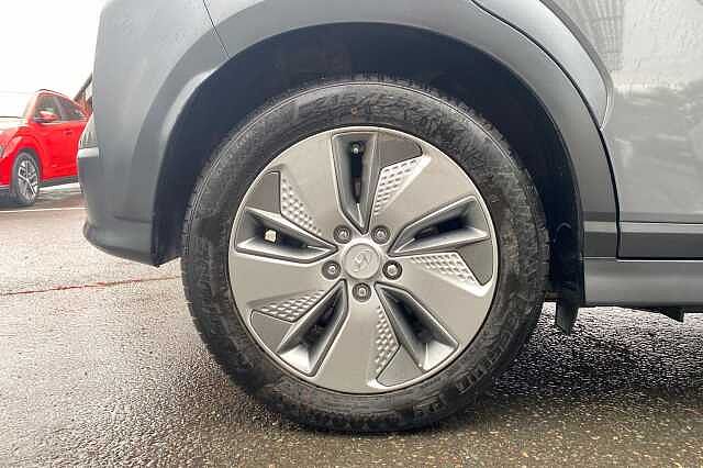 Hyundai KONA 150kW Premium SE 64kWh 5dr Auto