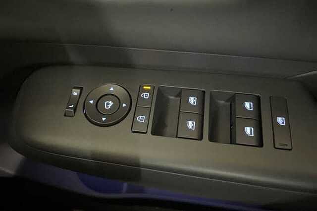 Hyundai KONA 65.4kWh Ultimate SUV 5dr Electric Auto (218 ps)