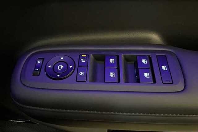 Hyundai SANTA FE 1.6 T-GDi 13.8kWh Calligraphy SUV 5dr Petrol Plug-in Hybrid Auto 4WD Euro 6 (s/s