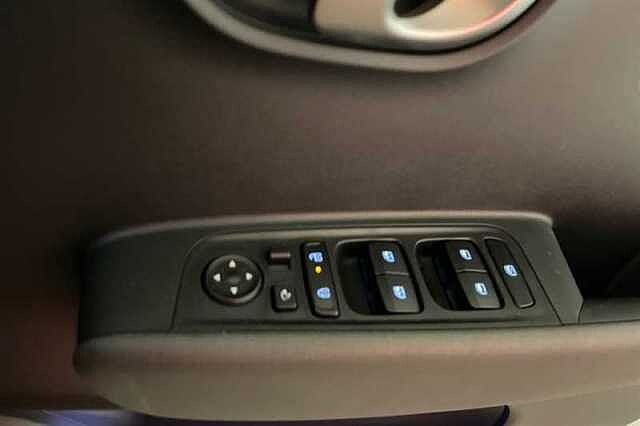 Hyundai INSTER Long Range 49kWh 02 SUV 5dr Electric Auto (115 ps) Sienna Orange