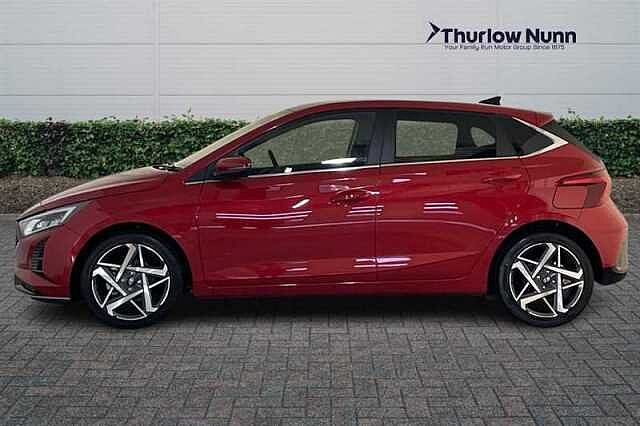 Hyundai I20 1.0 T-GDi Tech Line Hatchback 5dr Petrol DCT Euro 6 (s/s) (90 ps) Dragon Red