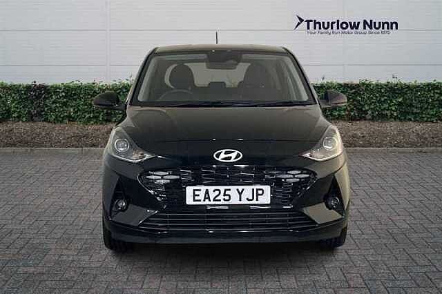 Hyundai I10 1.0 Premium Hatchback 5dr Petrol Auto Euro 6 (s/s) (63 ps) Black