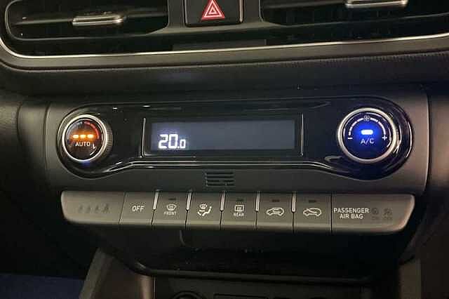 Hyundai KONA 1.0 T-GDi MHEV Premium SUV 5dr Petrol Hybrid Manual Euro 6 (s/s) (120 ps) Grey