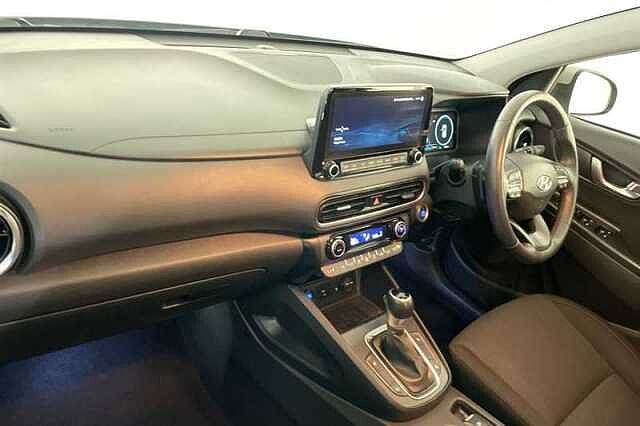 Hyundai KONA 1.6 h-GDi Premium SUV 5dr Petrol Hybrid DCT Euro 6 (s/s) (141 ps)