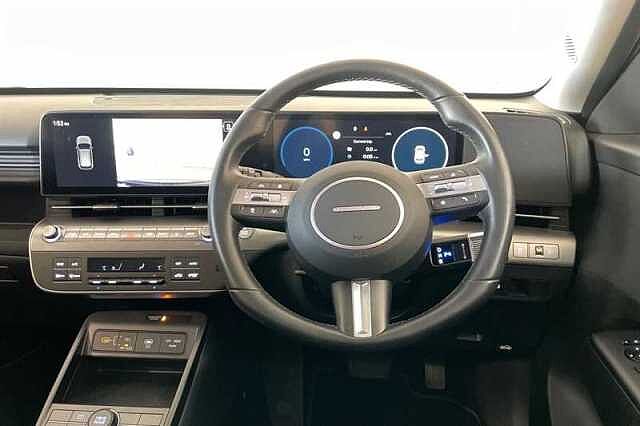 Hyundai KONA 65.4kWh Advance SUV 5dr Electric Auto (218 ps) White