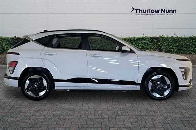 Hyundai KONA 65.4kWh Advance SUV 5dr Electric Auto (218 ps) White