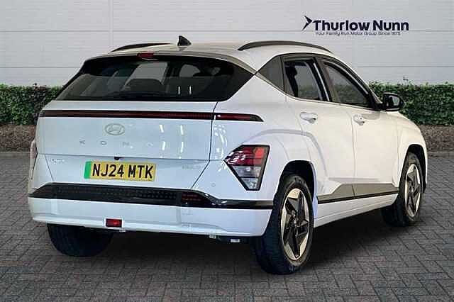 Hyundai KONA 65.4kWh Advance SUV 5dr Electric Auto (218 ps) White