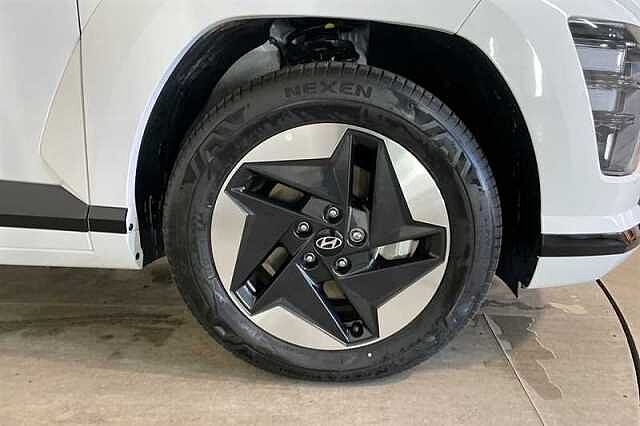 Hyundai KONA 65.4kWh Advance SUV 5dr Electric Auto (218 ps) White
