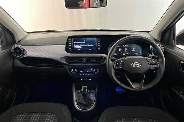 Hyundai i10 1.2 Premium Hatchback 5dr Petrol Auto Euro 6 (s/s) (79 ps)