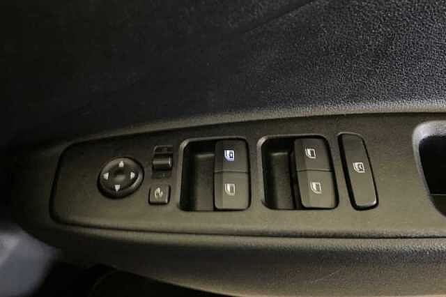 Hyundai i10 1.2 Premium Hatchback 5dr Petrol Auto Euro 6 (s/s) (79 ps)