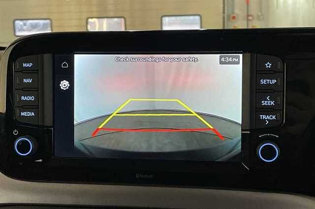 Hyundai i10 1.2 Premium Hatchback 5dr Petrol Auto Euro 6 (s/s) (79 ps)