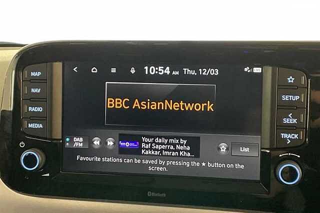 Hyundai i10 1.2 Premium Hatchback 5dr Petrol Auto Euro 6 (s/s) (79 ps)