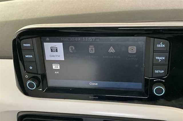 Hyundai I10 1.0 Premium Hatchback 5dr Petrol Manual Euro 6 (s/s) (67 ps) Black