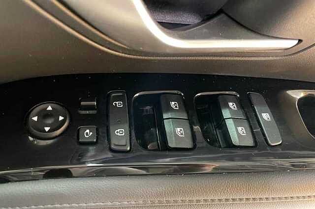 Hyundai TUCSON 1.6 h T-GDi Ultimate SUV 5dr Petrol Hybrid Auto Euro 6 (s/s) (230 ps) Bronze