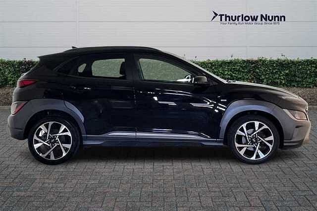 Hyundai KONA 1.0 T-GDi MHEV Premium SUV 5dr Petrol Hybrid Manual Euro 6 (s/s) (120 ps) Black