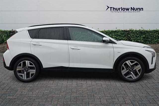 Hyundai BAYON 1.0 T-GDi MHEV Premium SUV 5dr Petrol Hybrid DCT Euro 6 (s/s) (100 ps) White