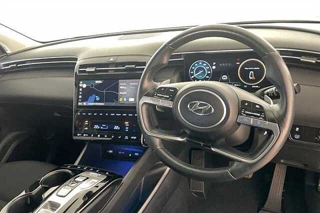 Hyundai TUCSON 1.6 h T-GDi Premium SUV 5dr Petrol Hybrid Auto Euro 6 (s/s) (230 ps) White