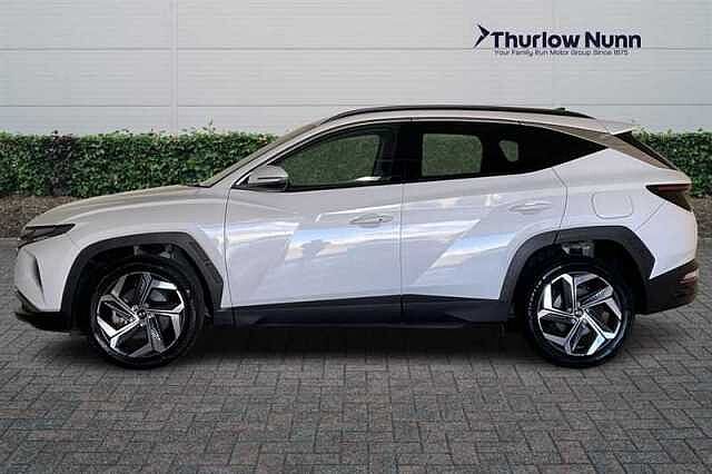 Hyundai TUCSON 1.6 h T-GDi Premium SUV 5dr Petrol Hybrid Auto Euro 6 (s/s) (230 ps) White