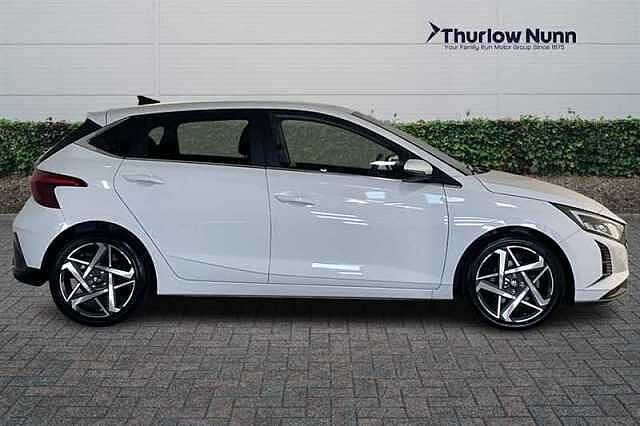 Hyundai I20 1.0 T-GDi Premium Hatchback 5dr Petrol DCT Euro 6 (s/s) (100 ps) White