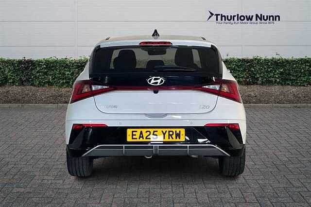 Hyundai I20 1.0 T-GDi Premium Hatchback 5dr Petrol DCT Euro 6 (s/s) (100 ps) White