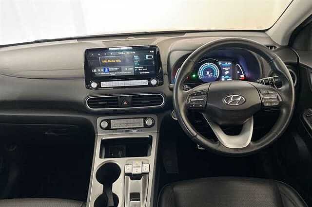 Hyundai KONA 64kWh Premium SE SUV 5dr Electric Auto (7kW Charger) (204 ps) Red
