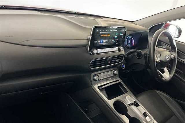Hyundai KONA 64kWh Premium SE SUV 5dr Electric Auto (7kW Charger) (204 ps) Red