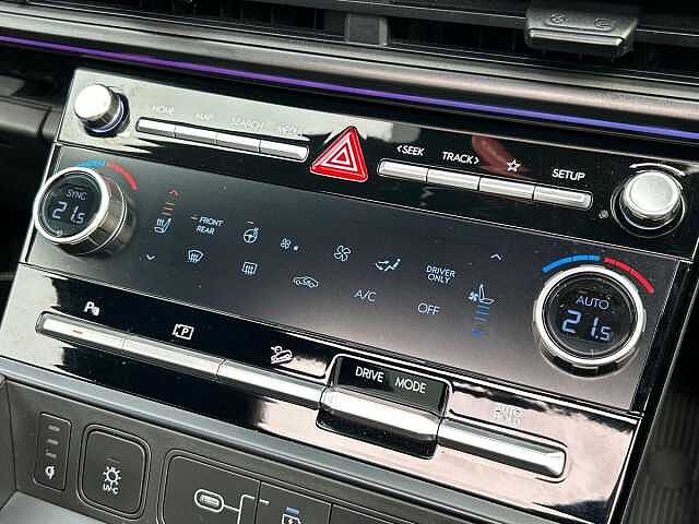 Hyundai SANTA FE 1.6 h T-GDi Calligraphy Auto Euro 6 (s/s) 5dr (7Seat)