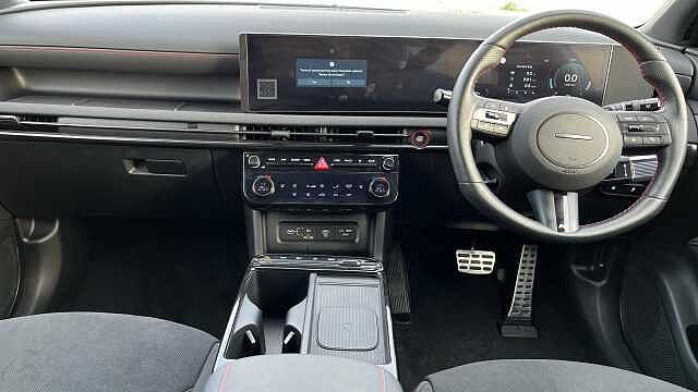 Hyundai TUCSON 1.6 T-GDi 13.8kWh N Line SUV 5dr Petrol Plug-in Hybrid Auto Shimmering Silver