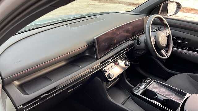 Hyundai TUCSON 1.6 T-GDi 13.8kWh N Line SUV 5dr Petrol Plug-in Hybrid Auto Shimmering Silver