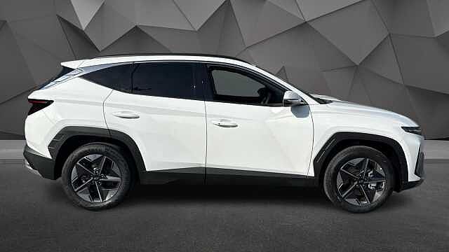 Hyundai TUCSON 1.6 T-GDi Premium Euro 6 (s/s) 5dr White