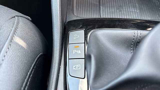 Hyundai TUCSON 1.6 T-GDi Premium Euro 6 (s/s) 5dr White