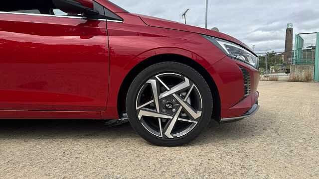 Hyundai I20 1.0T GDi Premium 5dr DCT Dragon Red