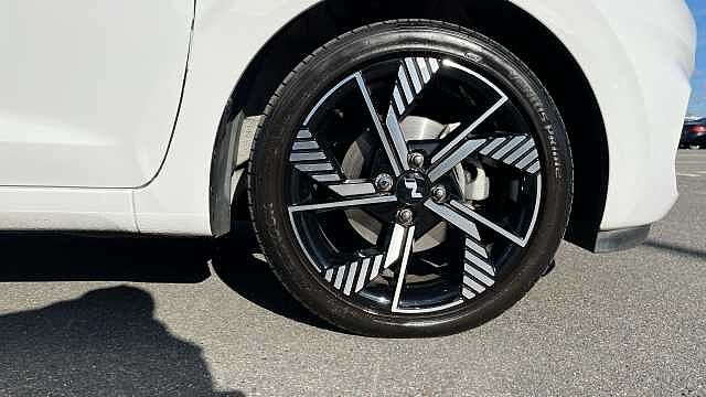 Hyundai I10 I10 N LINE (Nav) White