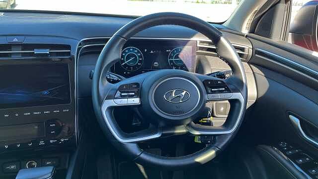 Hyundai TUCSON 1.6 150hp MHEV SE Connect DCT SUNSET RED