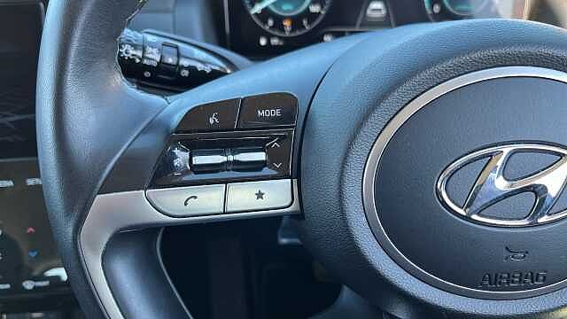 Hyundai TUCSON 1.6 150hp MHEV SE Connect DCT SUNSET RED