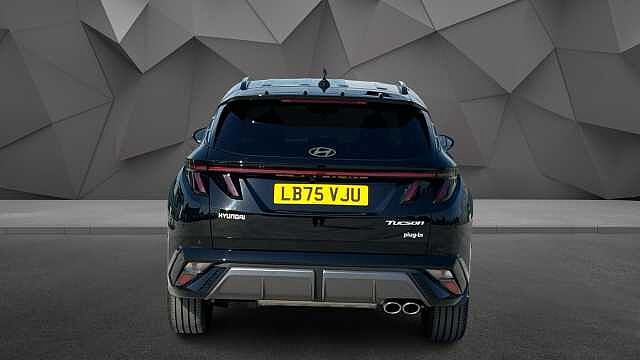 Hyundai TUCSON 1.6T Plug-in Hybrid N Line 5dr Auto Abyss Black