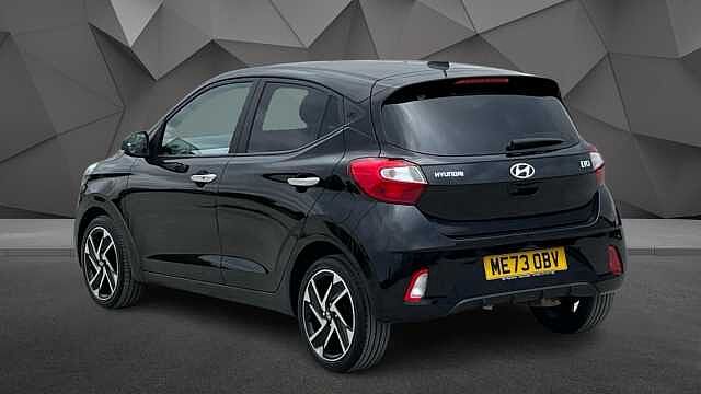 Hyundai I10 I10 PREMIUM 1.0 67PS AMT MY24 PHANTOM BLACK