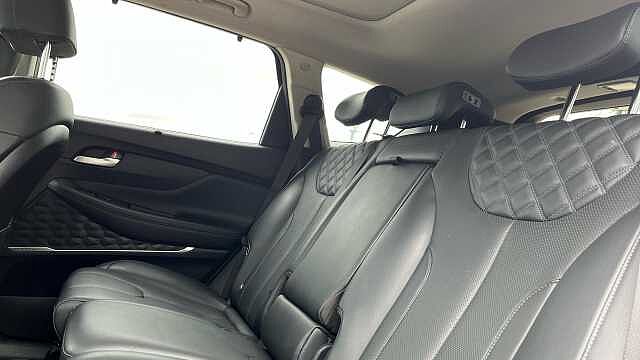 Hyundai SANTA FE 1.6 TGDi Plug-in Hybrid Ultimate 5dr 4WD Auto Rain Forest