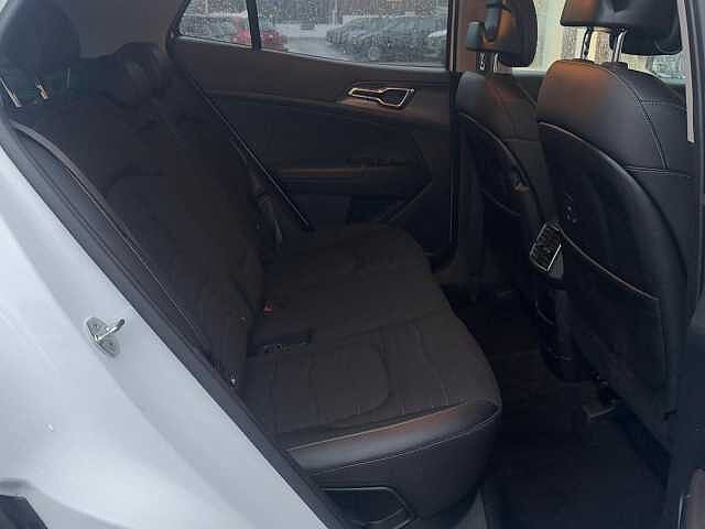 Kia Sportage 1.6 T-GDi MHEV 3 DCT Euro 6 (s/s) 5dr