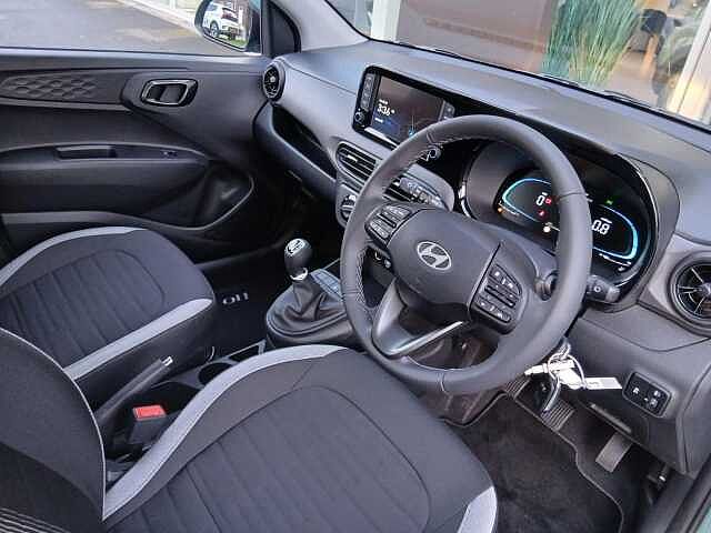 Hyundai I10 1.0 Advance Euro 6 (s/s) 5dr Green