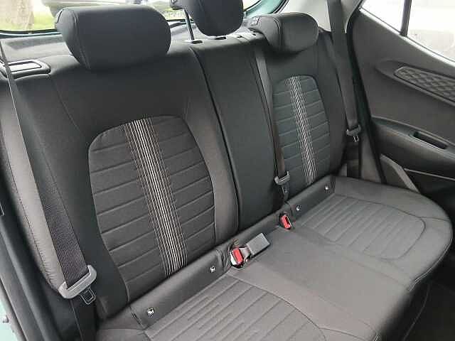 Hyundai I10 1.0 Advance Euro 6 (s/s) 5dr Green