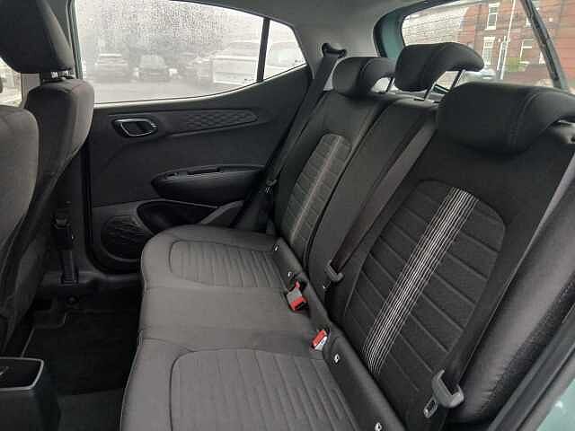 Hyundai I10 1.0 Advance Euro 6 (s/s) 5dr Green