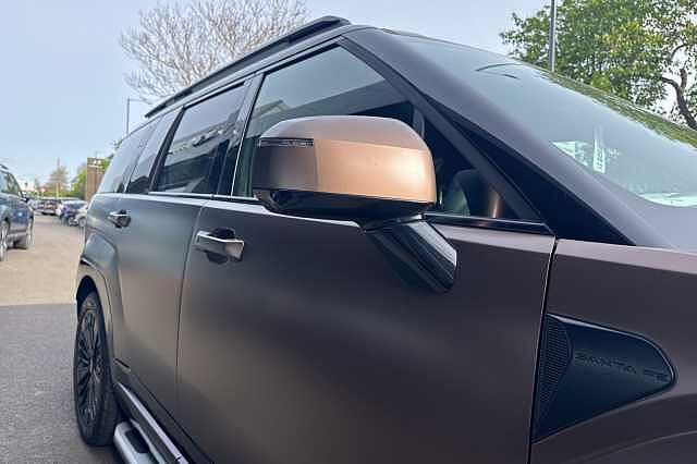 Hyundai SANTA FE 1.6 TGDi Hybrid Calligraphy 5dr Auto **SIDE STEPS FITTED**