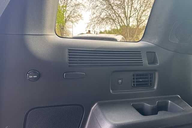 Hyundai SANTA FE 1.6 TGDi Hybrid Calligraphy 5dr Auto **SIDE STEPS FITTED**