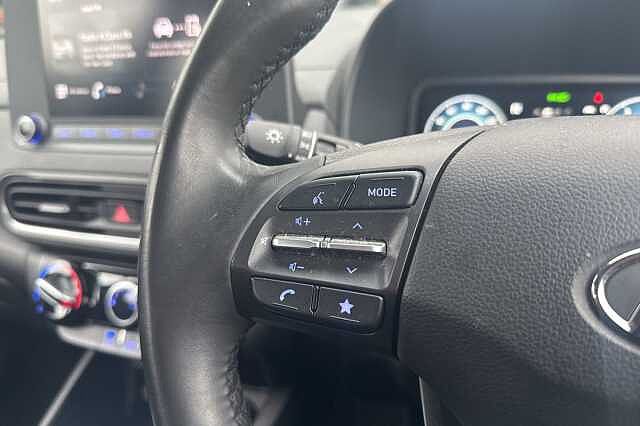 Hyundai KONA 1.0 TGDi 48V MHEV SE Connect 5dr Black
