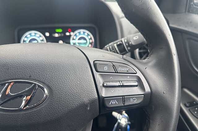 Hyundai KONA 1.0 TGDi 48V MHEV SE Connect 5dr Black