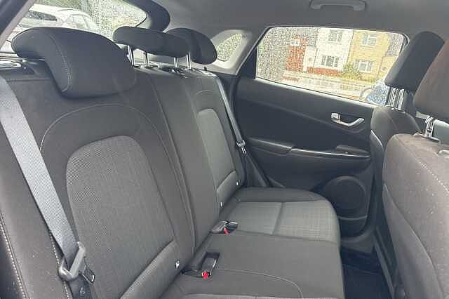Hyundai KONA 1.0 TGDi 48V MHEV SE Connect 5dr Black