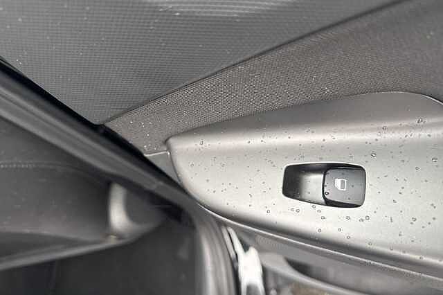 Hyundai KONA 1.0 TGDi 48V MHEV SE Connect 5dr Black