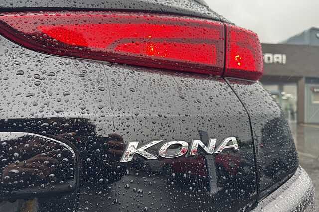 Hyundai KONA 1.0 TGDi 48V MHEV SE Connect 5dr Black